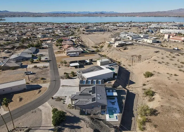 Modern Havasu Escape Luxury Pool And Gourmet Grill With Fire Pit