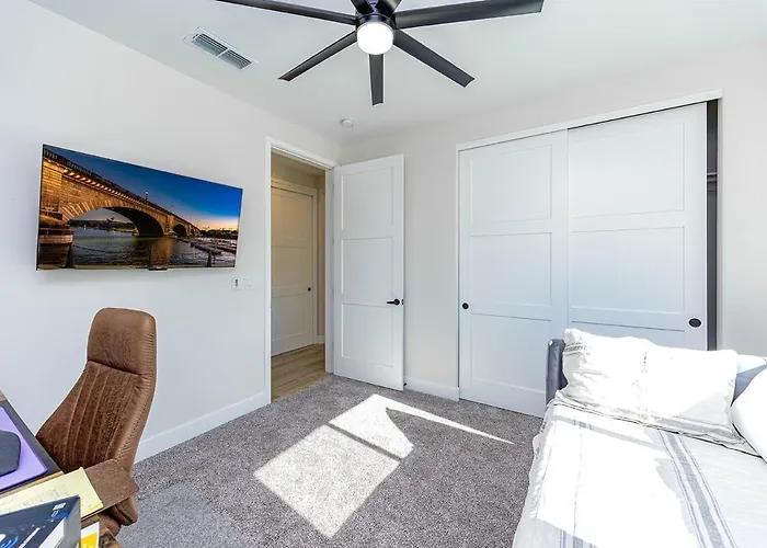 Ferienhaus Modern Havasu Escape Luxury Pool And Gourmet Grill With Fire Pit *