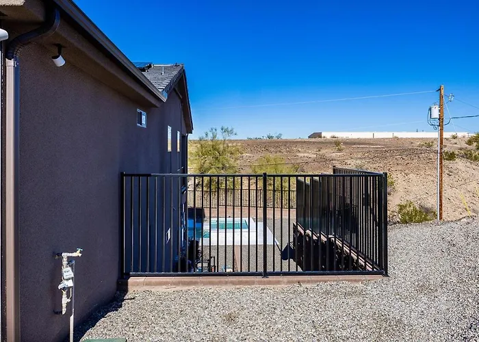 Ferienhaus Modern Havasu Escape Luxury Pool And Gourmet Grill With Fire Pit Lake Havasu City