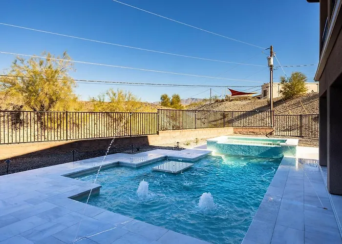 Ferienhaus Modern Havasu Escape Luxury Pool And Gourmet Grill With Fire Pit Lake Havasu City