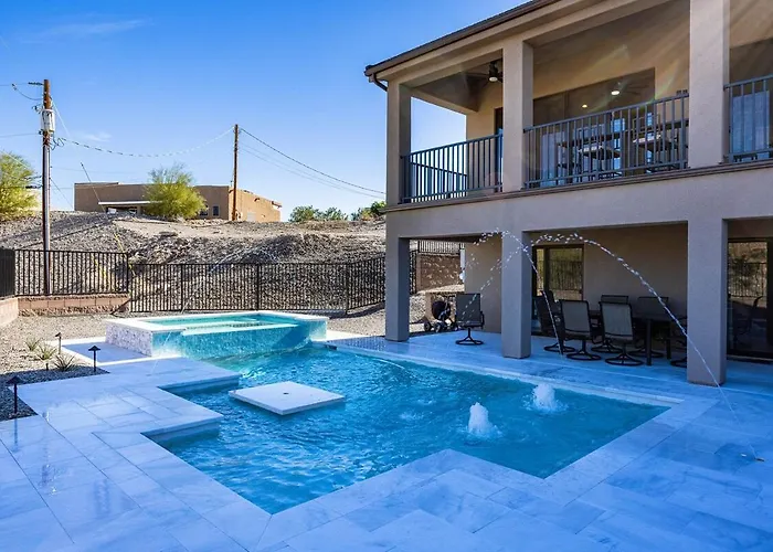 Modern Havasu Escape Luxury Pool And Gourmet Grill With Fire Pit Ferienhaus *